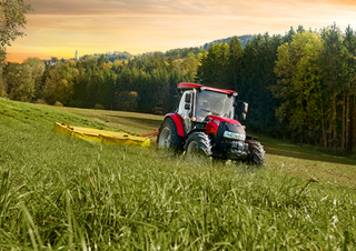 4WD traktori Case IH Farmall 75 A