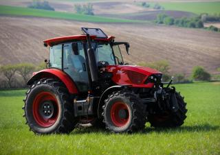 4WD traktori Zetor Forterra CL 100