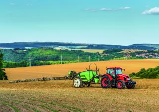 4WD traktori Zetor Forterra HSX 140