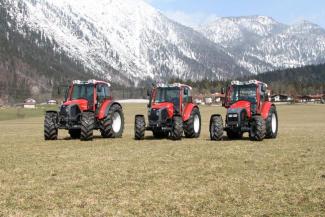 4WD traktori Lindner Geotrac 74