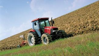 4WD traktori Case IH JX 80 Basis