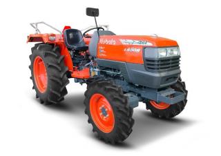 4WD traktori Kubota M4D-071