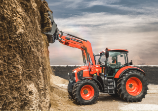 4WD traktori Kubota M6121