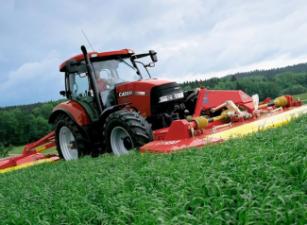 4WD traktori Case IH Maxxum 125 MC Komfort EHR