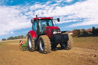 4WD traktori Case IH Maxxum 125 MC Komfort EHR