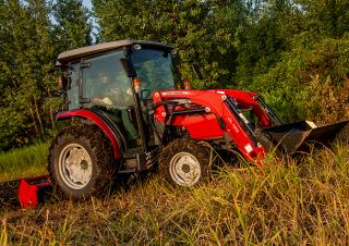 4WD traktori Massey Ferguson MF 1755 M MC 