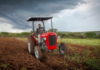4WD traktori Massey Ferguson MF 35