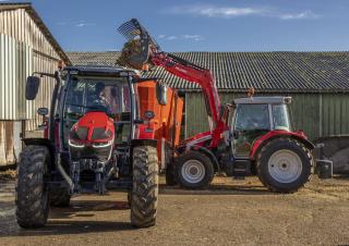 4WD traktori Massey Ferguson MF 5S.115