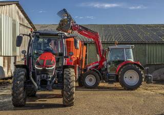 4WD traktori Massey Ferguson MF 5S.125