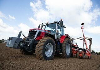 4WD traktori Massey Ferguson MF 6S.145