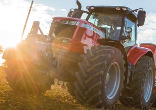 4WD traktori Massey Ferguson MF 7720 S