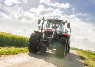 4WD traktori Massey Ferguson MF 7S.180
