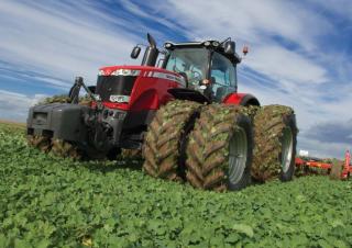 4WD traktori Massey Ferguson MF 8660 Dyna-VT