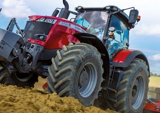 4WD traktori Massey Ferguson MF 8732 S