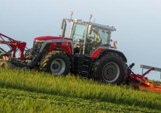 4WD traktori Massey Ferguson MF 8S.245 