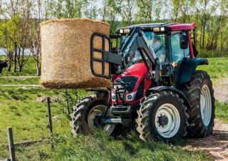 4WD traktori Valtra N 123