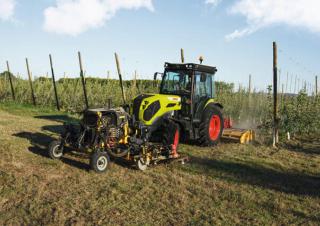 4WD traktori Claas Nexos 2.85 Trend L 