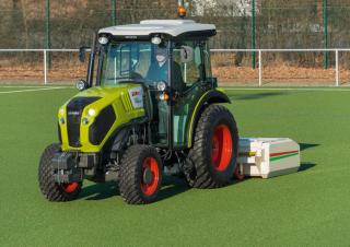 4WD traktori Claas Nexos 230 VL