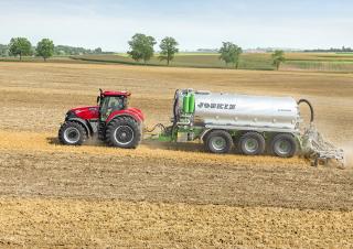 4WD traktori Case IH Optum 300 CVX Basis