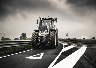 4WD traktori Valtra S354 SmartTouch 