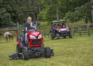 Vozila Kompaktni pomoćni traktori Yanmar SA221 R