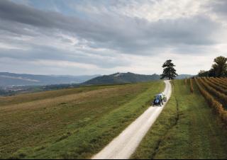 4WD traktori New Holland T 4.105 LP