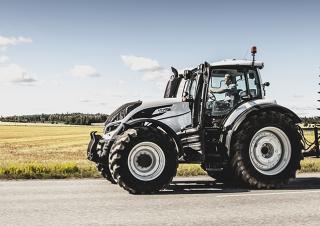 4WD traktori Valtra T234H