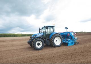 4WD traktori New Holland T5.115