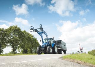 4WD traktori New Holland T5.115