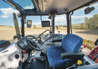 4WD traktori New Holland T5.120