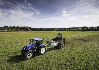 4WD traktori New Holland T6.180
