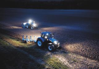 4WD traktori New Holland T7.210