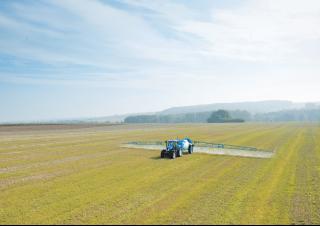 4WD traktori New Holland T7.210