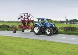 4WD traktori New Holland T7.225