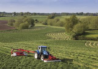 4WD traktori New Holland T7.225