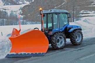 4WD traktori BCS Volcan 750 AR