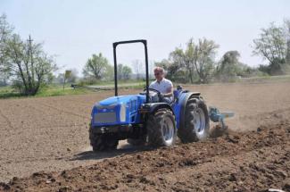 4WD traktori BCS Volcan 850 STD Rs