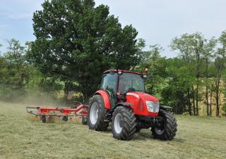 4WD traktori McCormick X5.30
