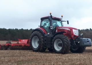 4WD traktori McCormick X8.670 Premium