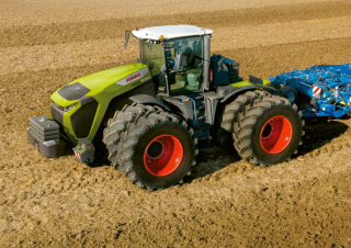 4WD traktori Claas Xerion 12.650 Trac 