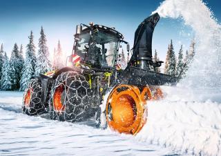 4WD traktori Claas Xerion 4500 Trac VC