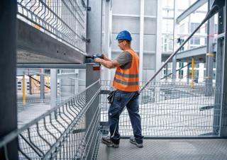 Akumulatorski električni alati Akumulatorski udarni izvijači i ključevi Bosch GDS 18V-1050 H