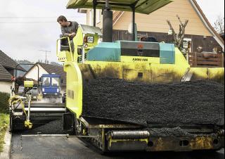 Asfaltni finišeri na gusjenicama Ammann AFT 500-2