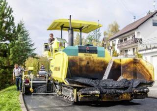 Asfaltni finišeri na gusjenicama Ammann AFT 500-2