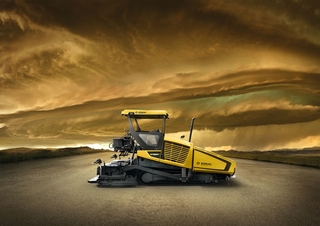 Asfaltni finišeri na gusjenicama Bomag BF 600 C 3 S 500