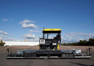 Asfaltni finišeri na gusjenicama Bomag BF 800 C 2 S 500