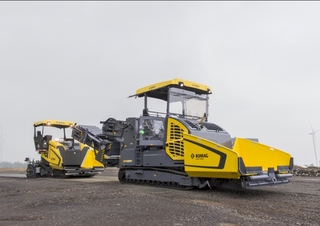 Asfaltni finišeri na gusjenicama Bomag BMF 2500 S