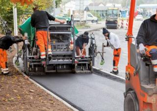 Asfaltni finišeri na gusjenicama Vögele Super 800-3i