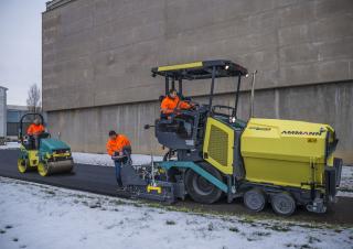 Asfaltni finišeri na kotačima Ammann AFW 400-3