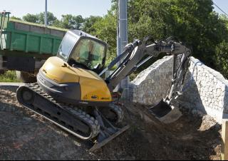 Bageri gusjeničari Mecalac 10MCR